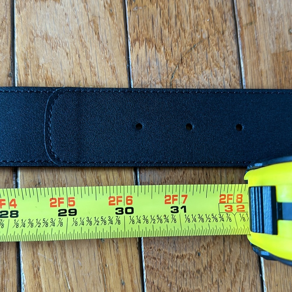 Gucci Belt (size 80) - Picture 13 of 14